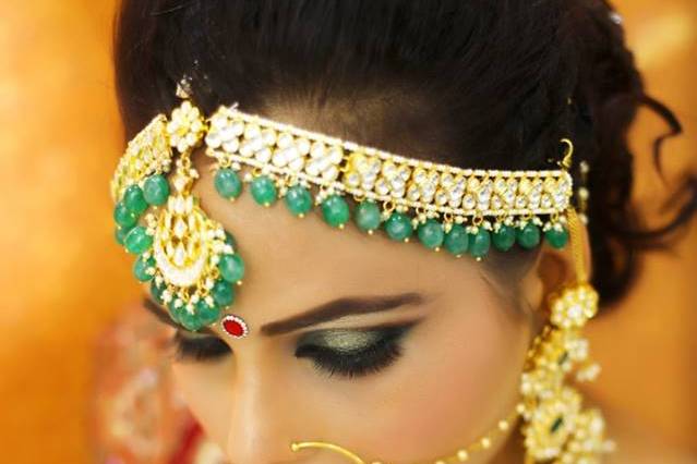 Bridal makeup