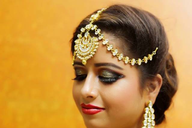 Bridal makeup