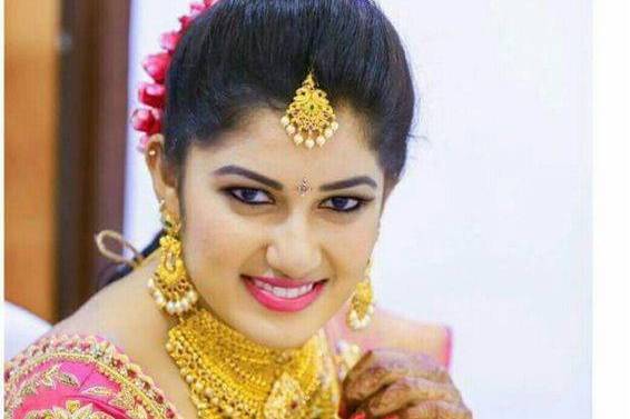 Bridal Makeup- Partha Makeup