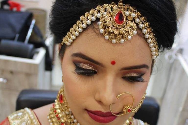 Bridal makeup