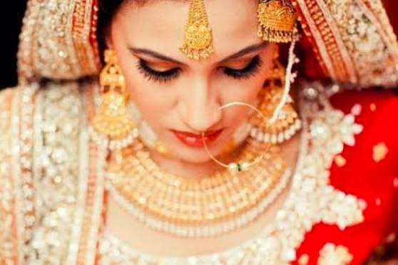 Bridal makeup