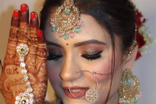 Sukriti Makeup Studio And Academy
