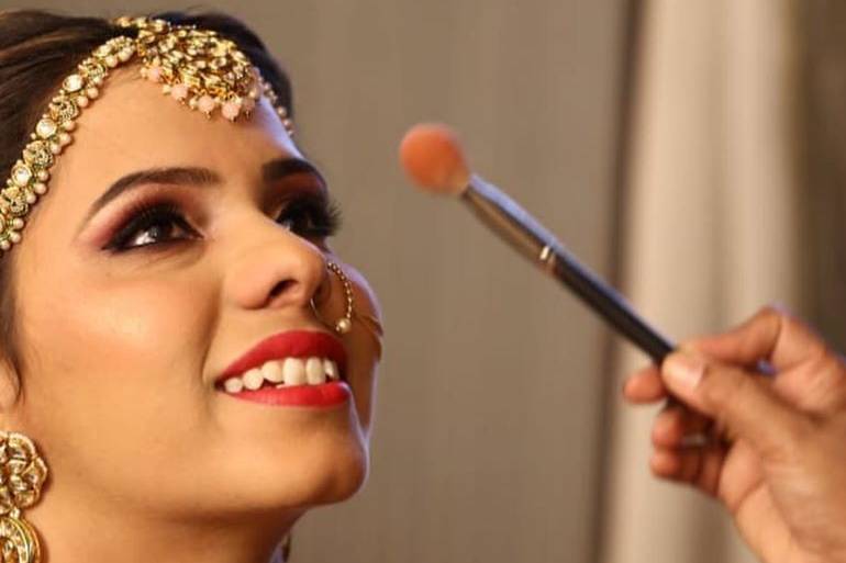 Manisha Brahmbhatt Beauty Salon Academy