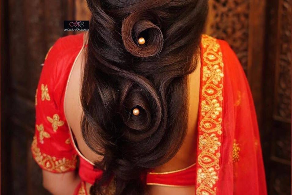 Manisha Brahmbhatt Beauty Salon Academy