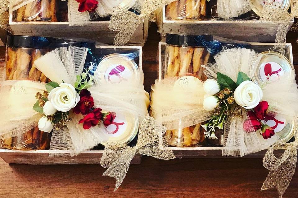 Wedding Gift Hamper