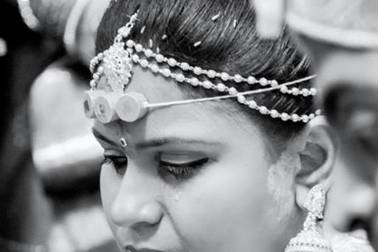 V6: Candid Photography