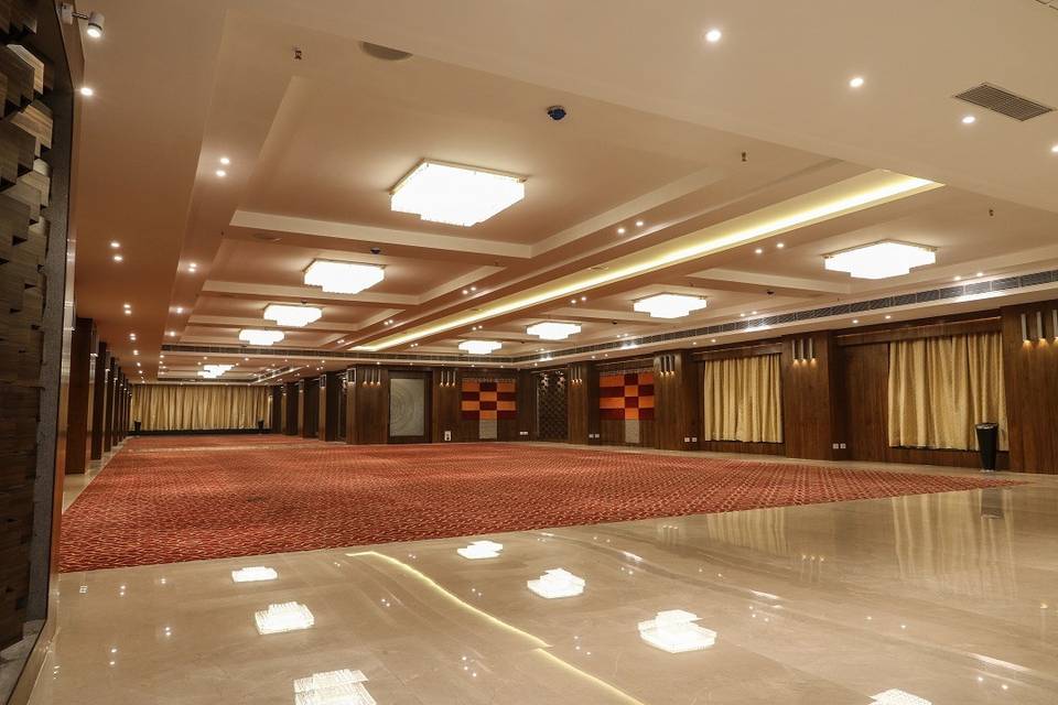 The Grand, Asansol