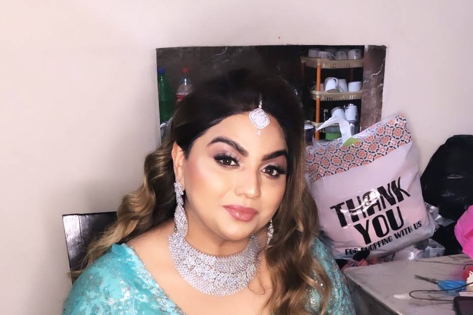 Shagun makeup