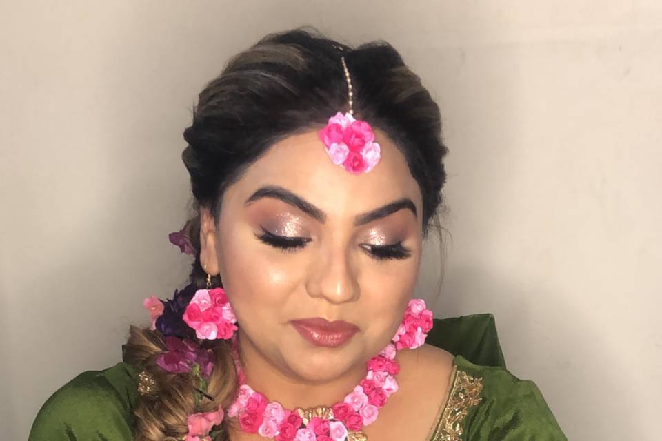 Bridal for her mehndi function