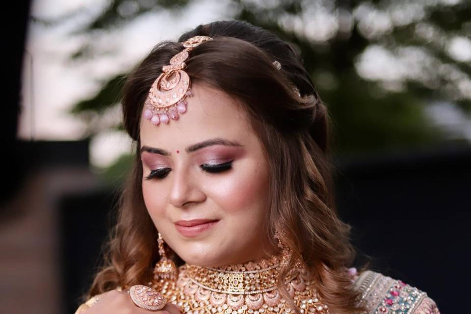 Makeupbybhawnaarora_1677495000_3047371394077431284_1220176002