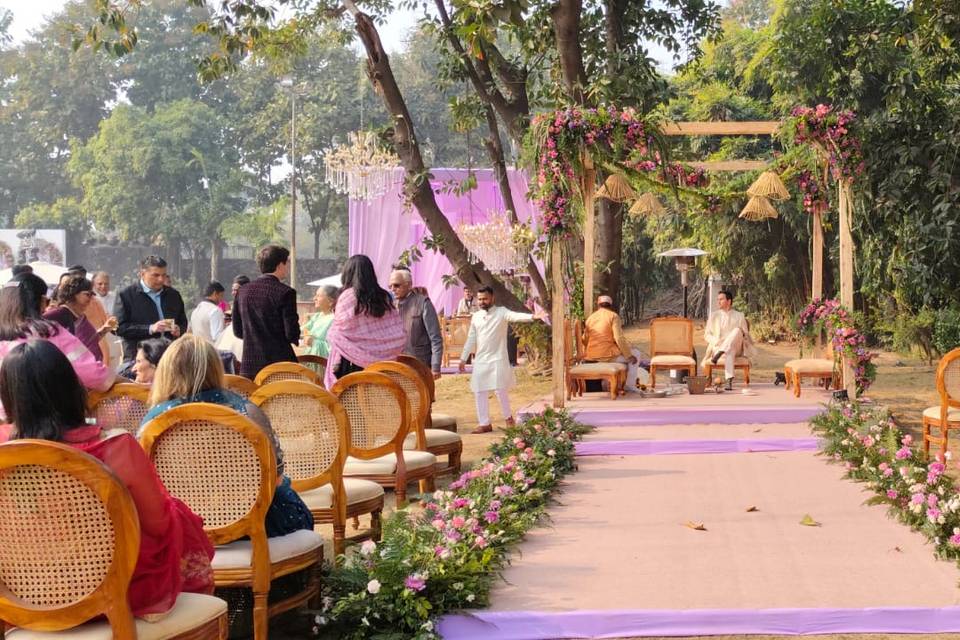 Sundowner Wedding Mandap