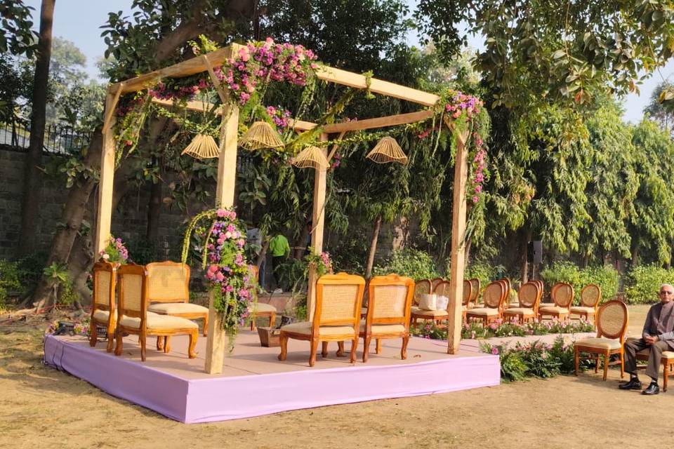 Sundowner Wedding Mandap