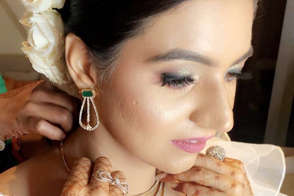 Makeup by Ieshita Arora