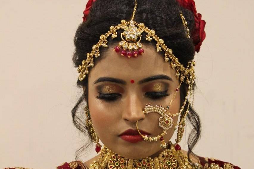 Bridal makeup