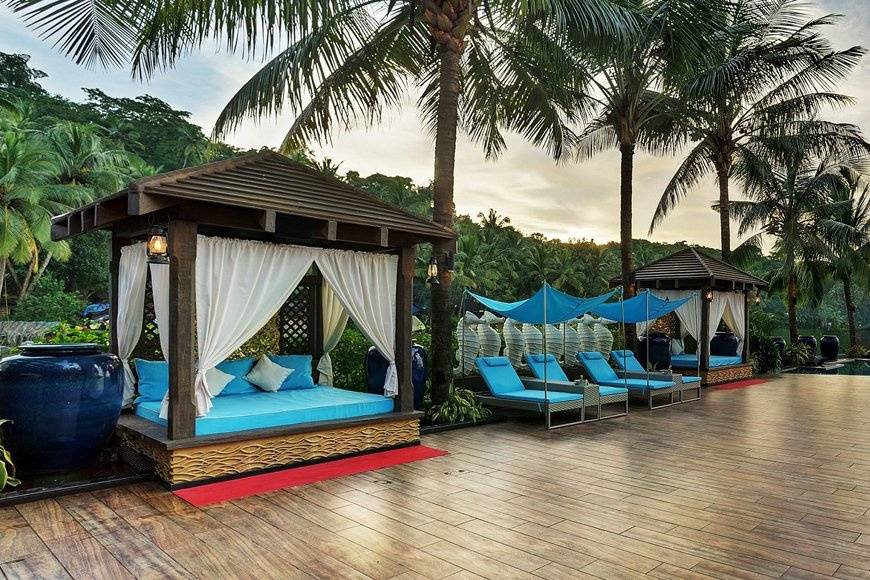 MAYFAIR Hideaway Spa Resort