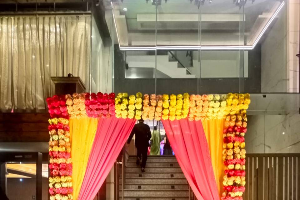 Entrance decor