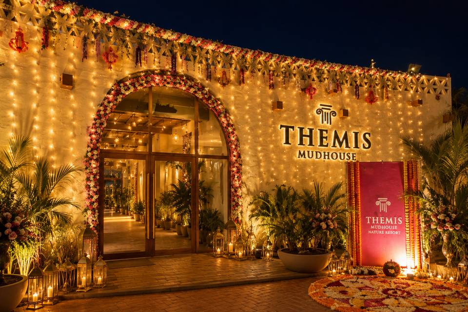 Entrance decor