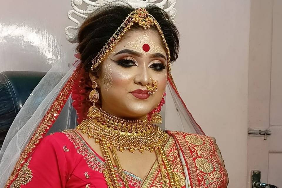 Bridal makeup