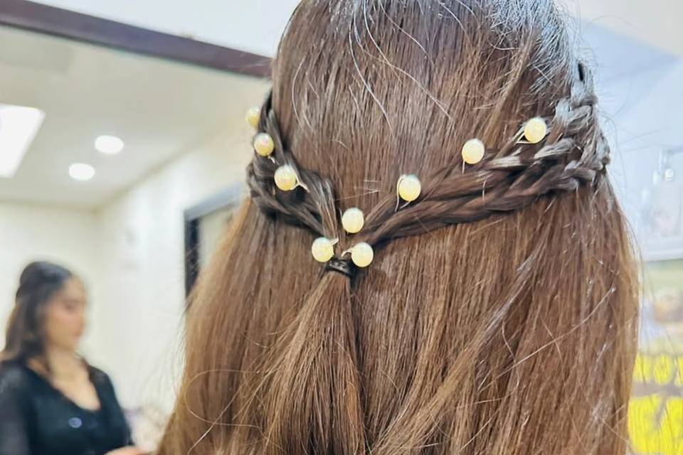 Hairstyle