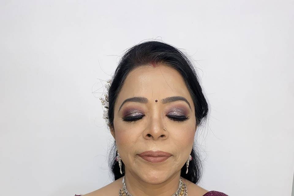 Ashika Grover Makeup, Rohini