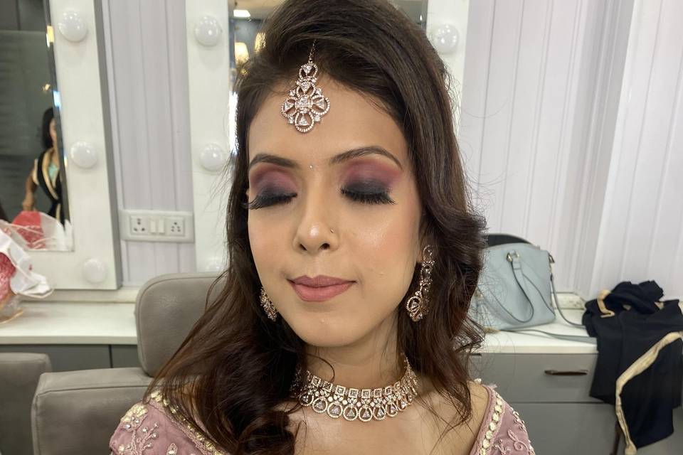 Ashika Grover Makeup, Rohini