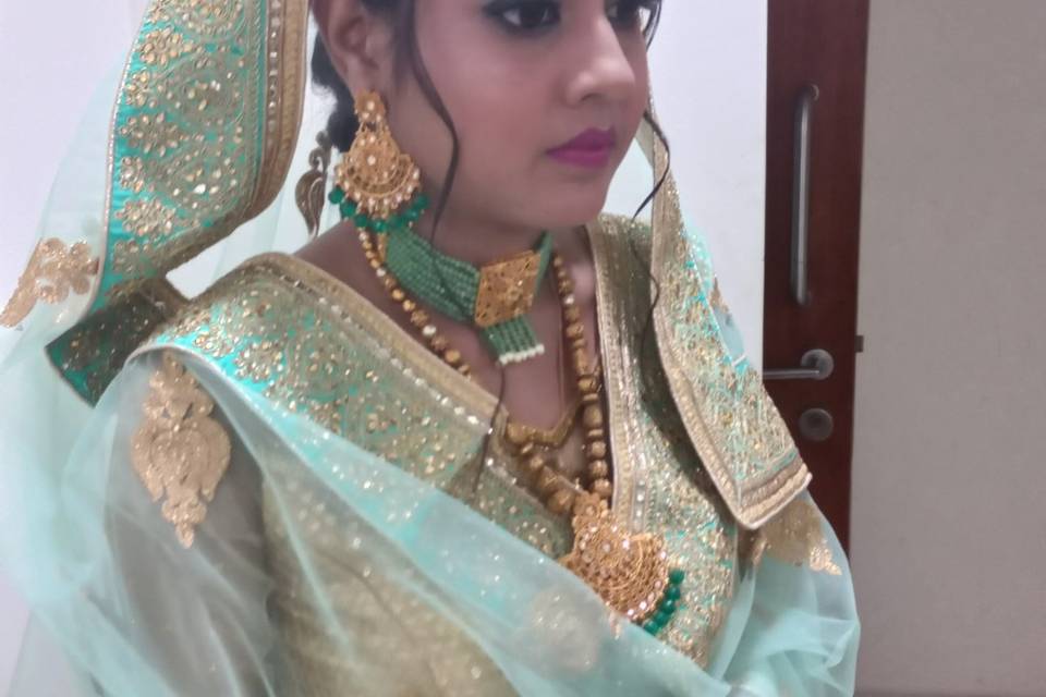 Party makeup