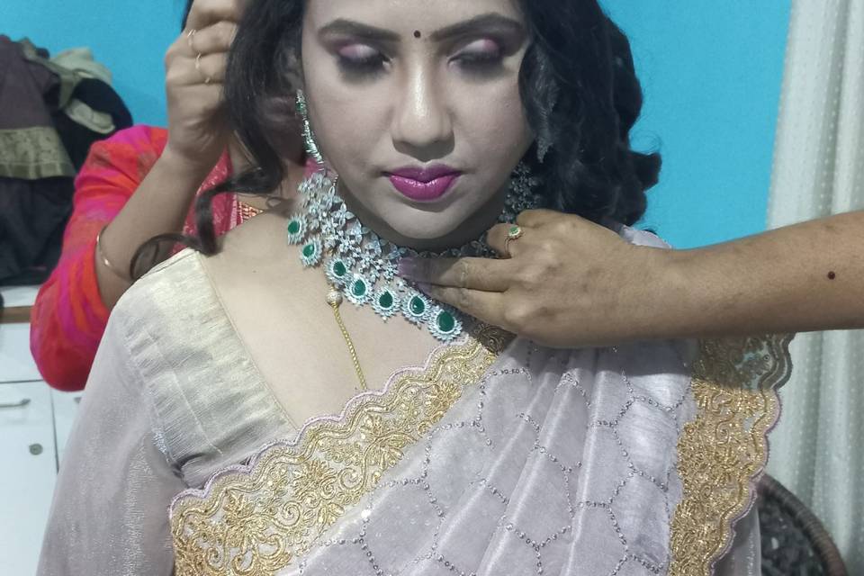 Party makeup