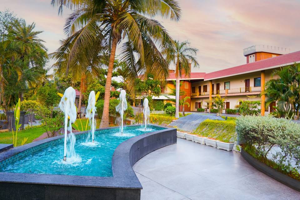 Hudson Resort