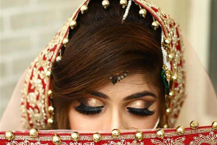 Bridal makeup