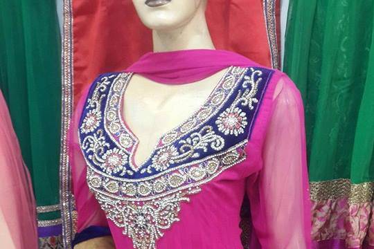 Riwaz Designer Ladies Wear