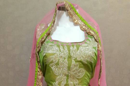 Riwaz Designer Ladies Wear