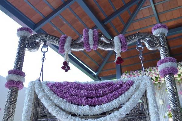 Entrance decor