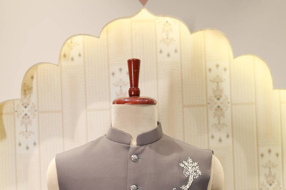 Modi Jacket Embroidery