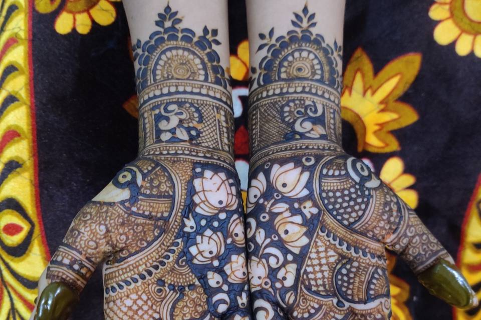 Mehendi designs