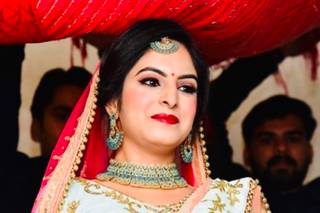Makeup By Simmi