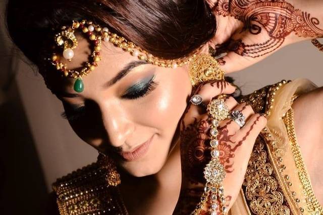 Bridal makeup