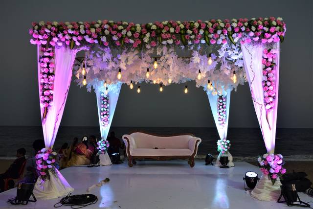 Grande lawn reception