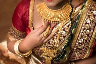 Sristi's Bridal & Makeover