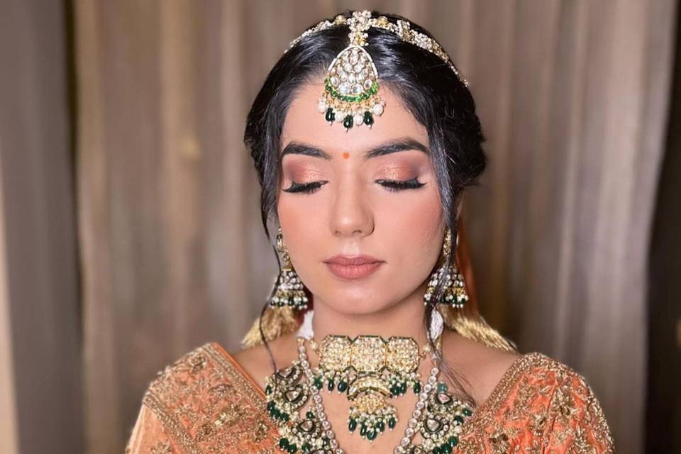 Bridal makeup