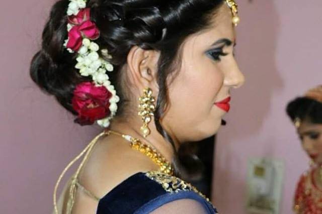 Bridal Makeup Service At Patna By Reema Pandey & Moin