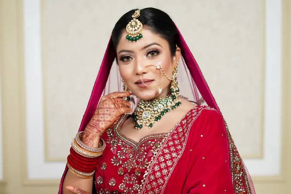 Bridal makeup