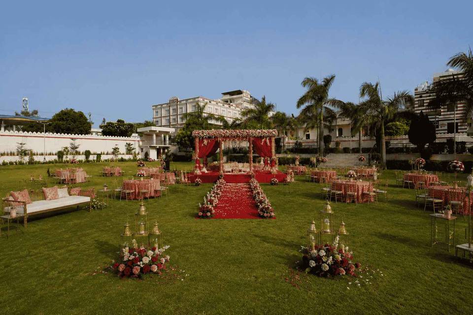 Lawn area