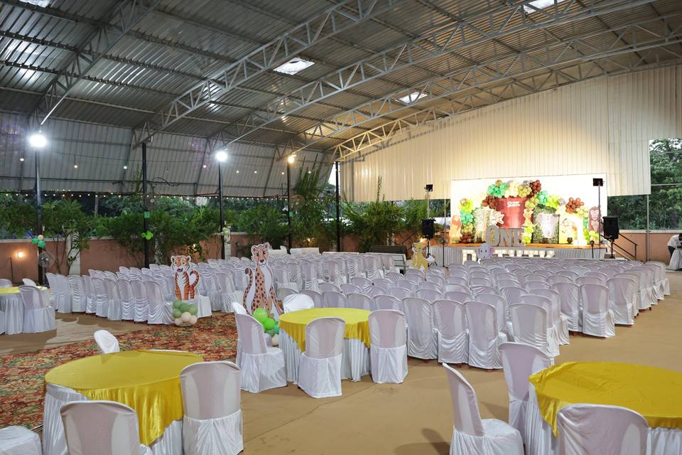 Banquet hall