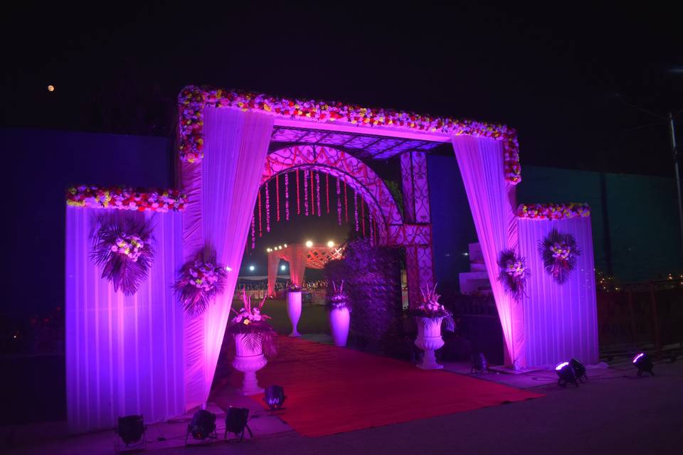 Entrance Decor