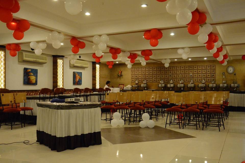 Banquet hall