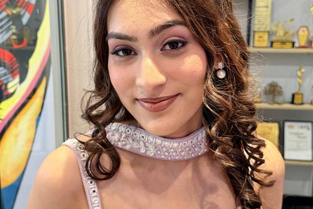 Party makeup