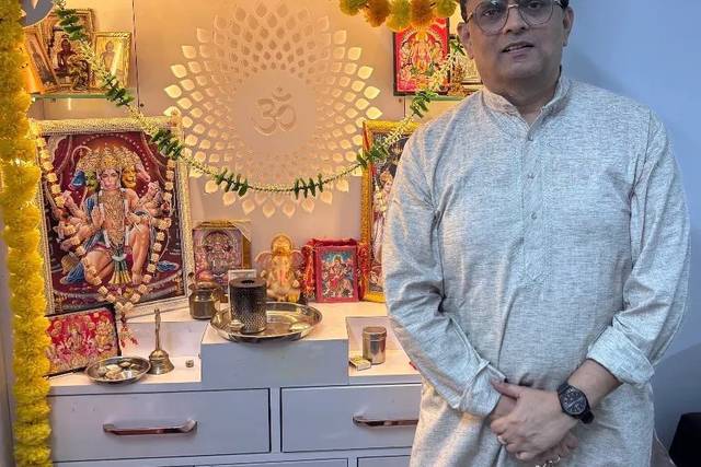 Astrologer Gyan Shankar Sharma