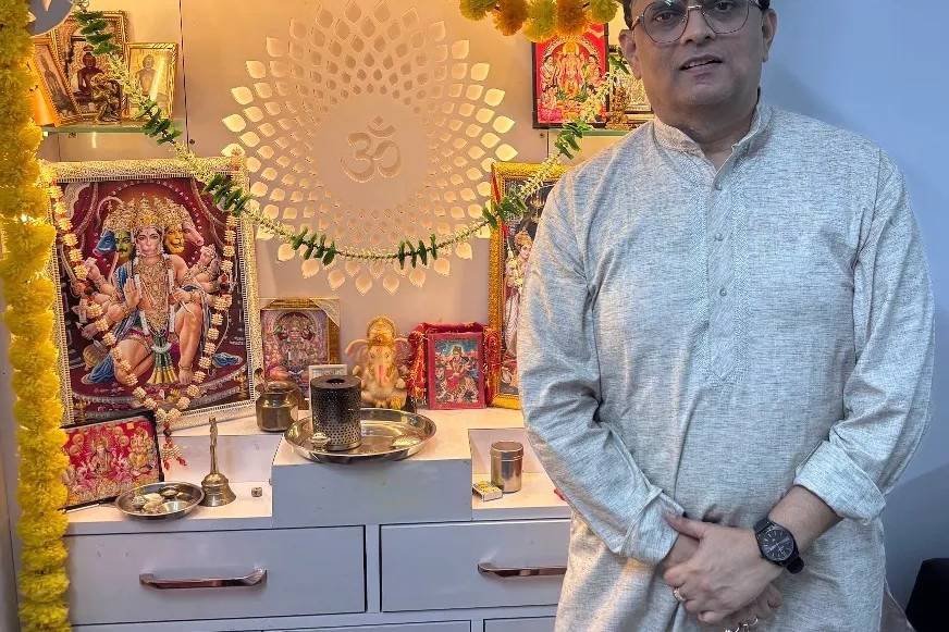 Astrologer Gyan Shankar Sharma