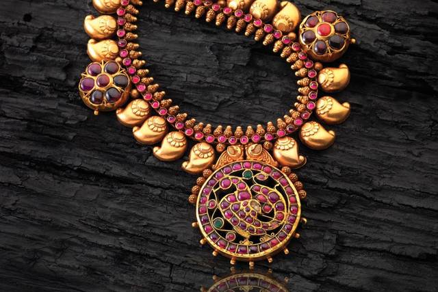 Navrathan Jewellers, Rajajinagar