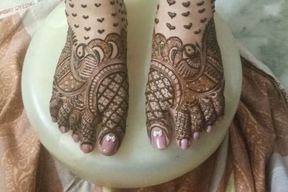 Shalini Mehendi Artist